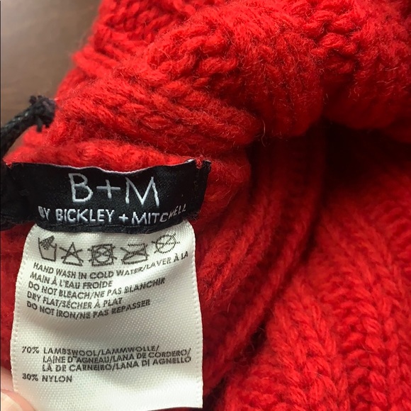 Bickley + Mitchell Chunky Rib Knit Beanie - Picture 4 of 5